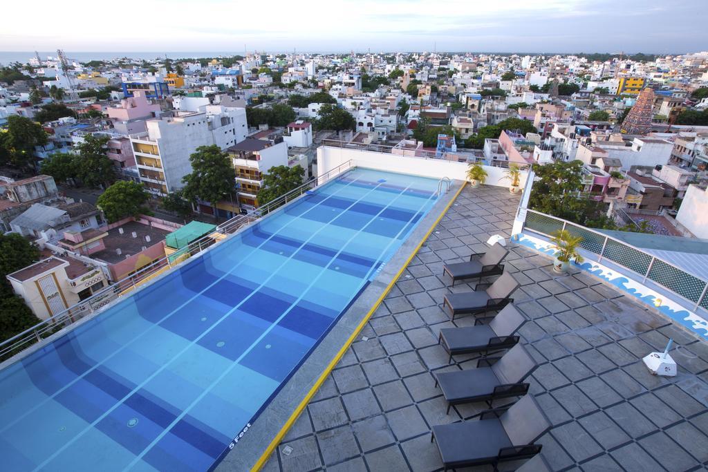 โฮเทล อทิธิ Hotel ปอนดิเชอรี ภายนอก รูปภาพ